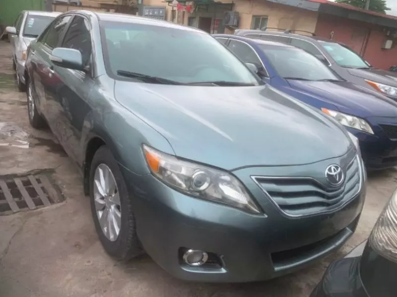 Toyota Camry - 2007