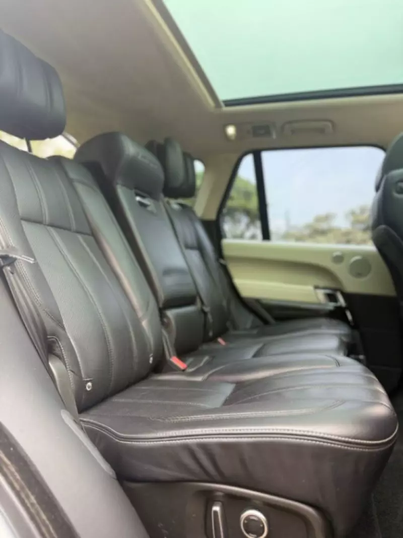 Land Rover Range Rover Vogue   - 2016