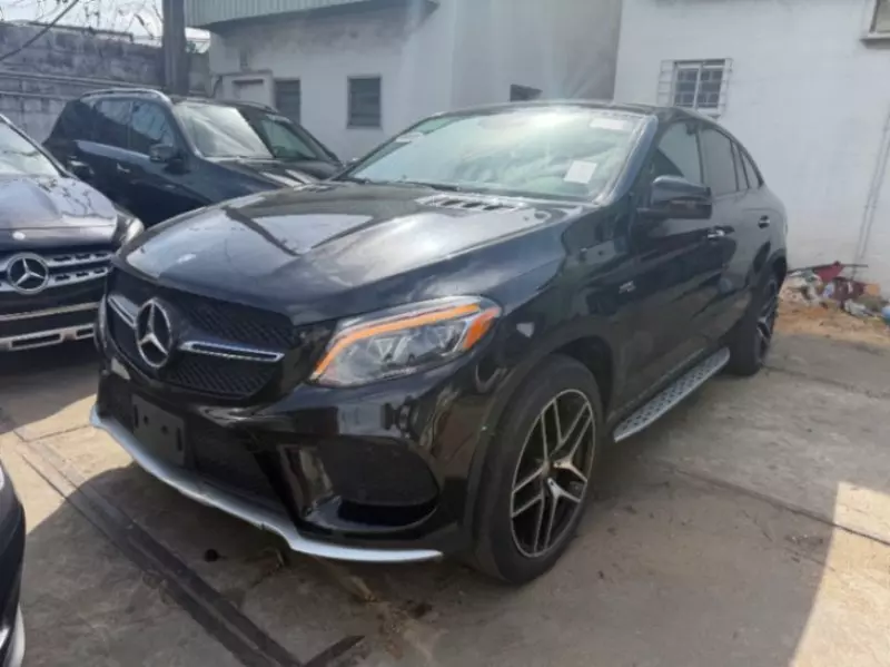 Mercedes-Benz GLE-Class   - 2016