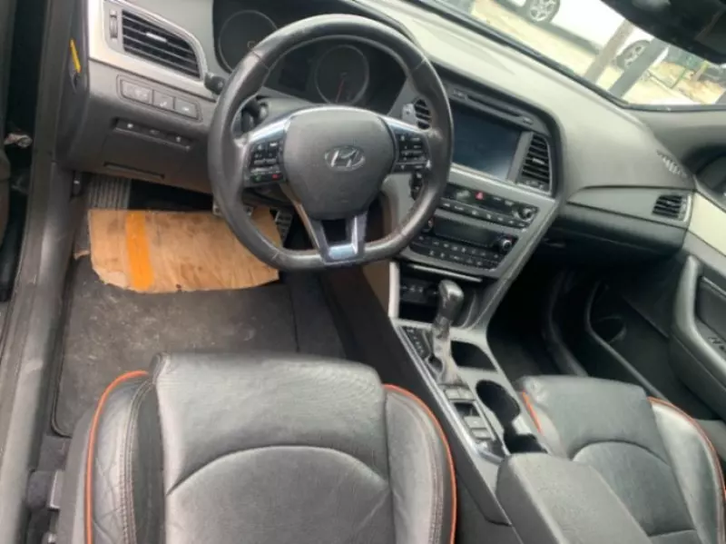 Hyundai Sonata - 2015