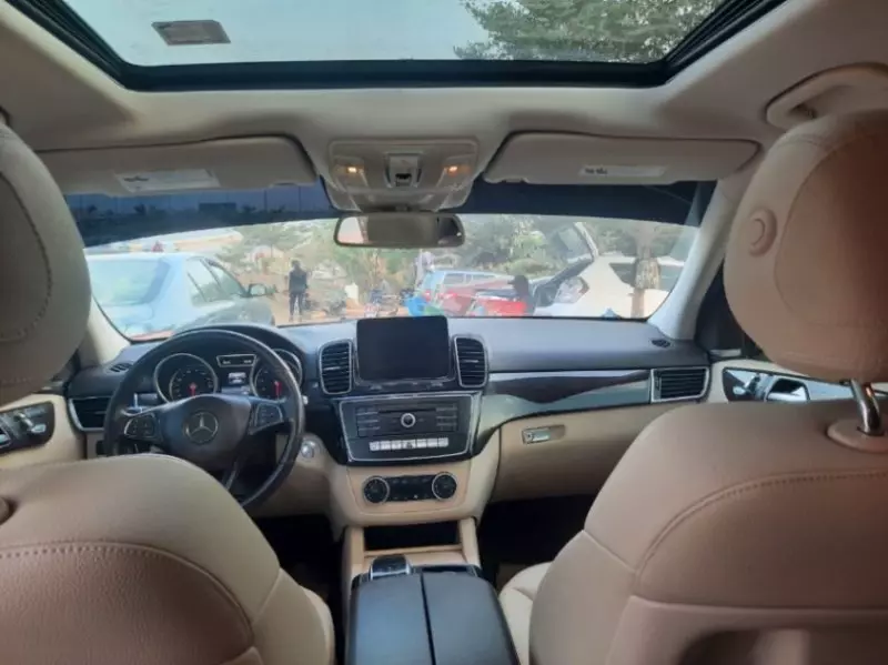 Mercedes-Benz GLE 350   - 2016