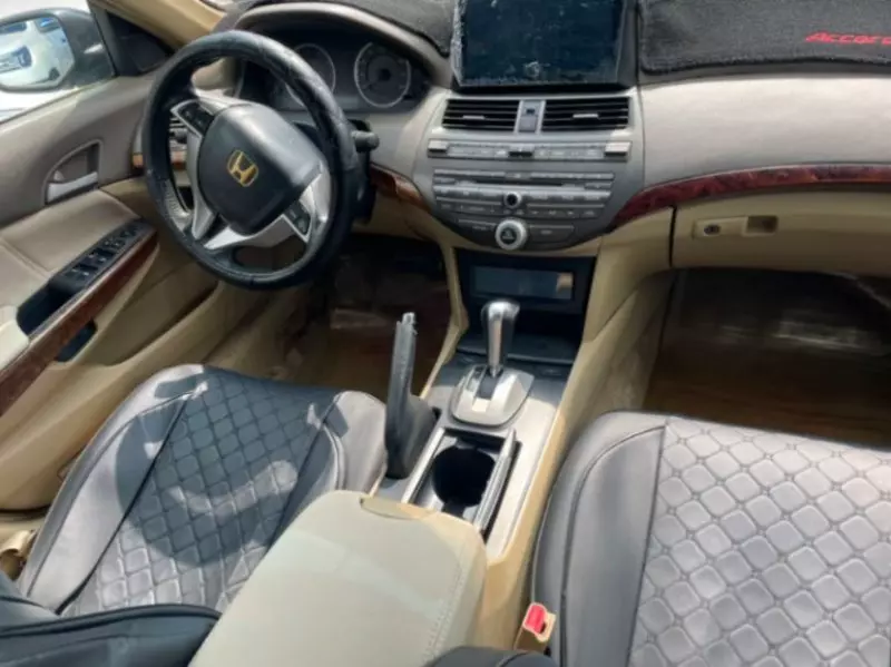 Honda Accord   - 2008