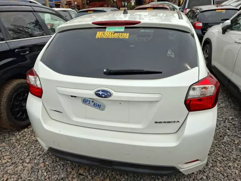 Subaru Impreza   - 2015