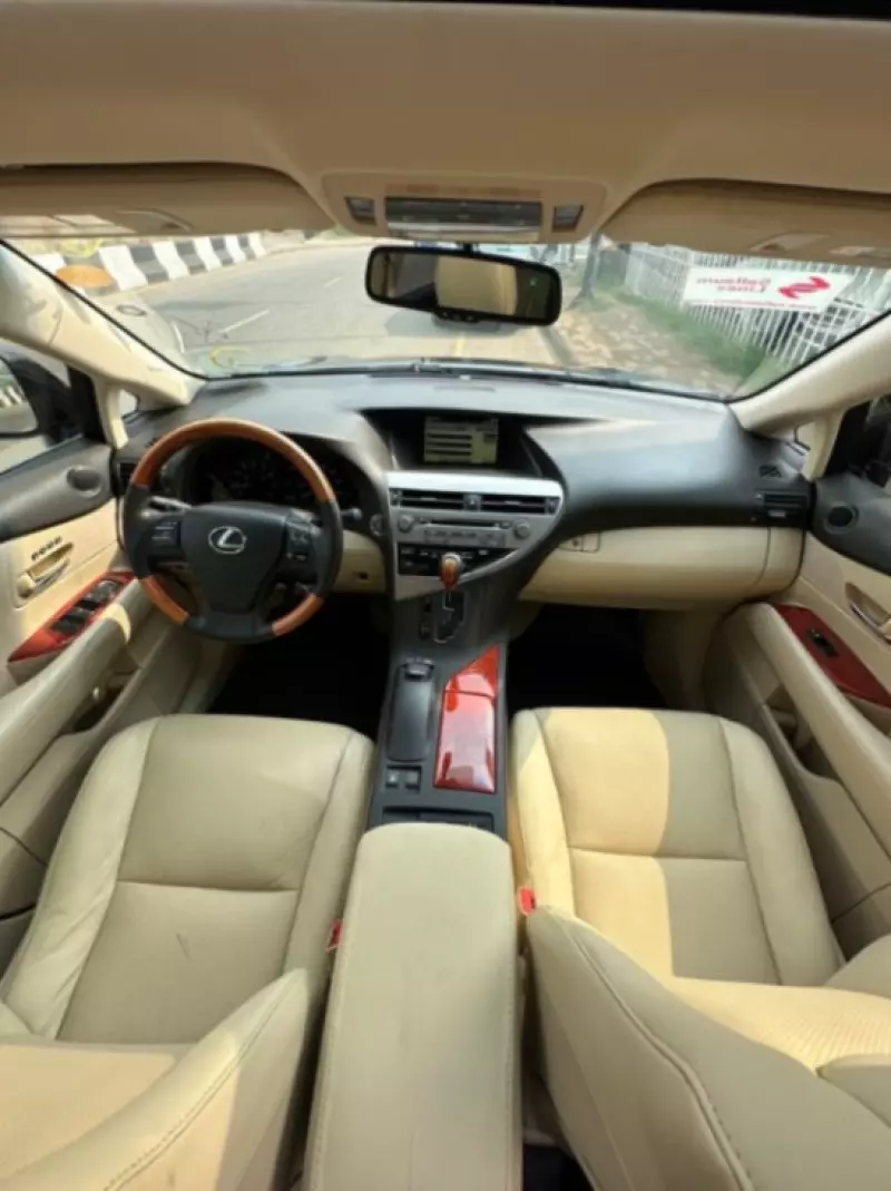 Lexus RX   - 2010