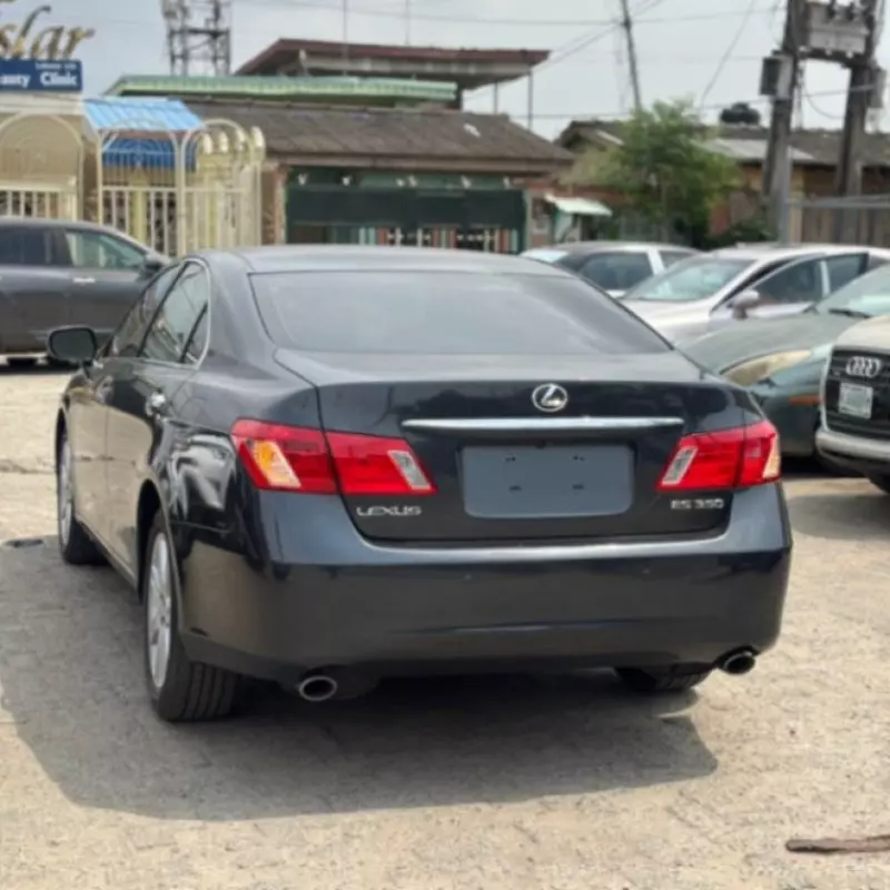 Lexus ES   - 2008