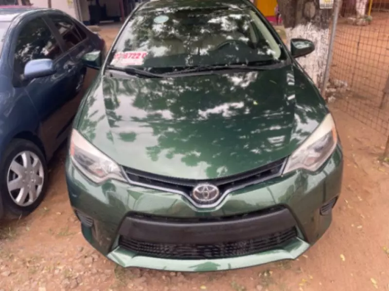 Toyota Corolla   - 2013
