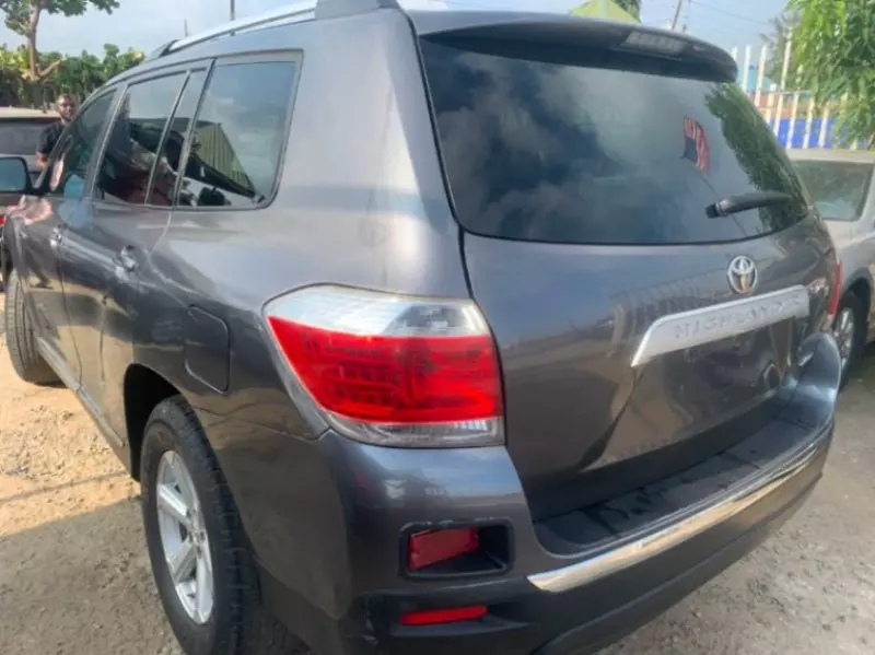 TOYOTA Highlander - 2008