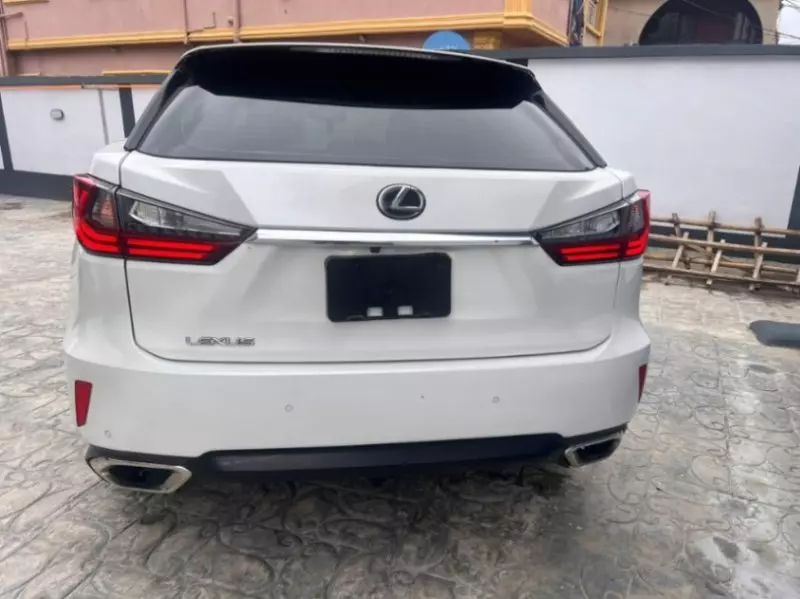 Lexus RX - 2016