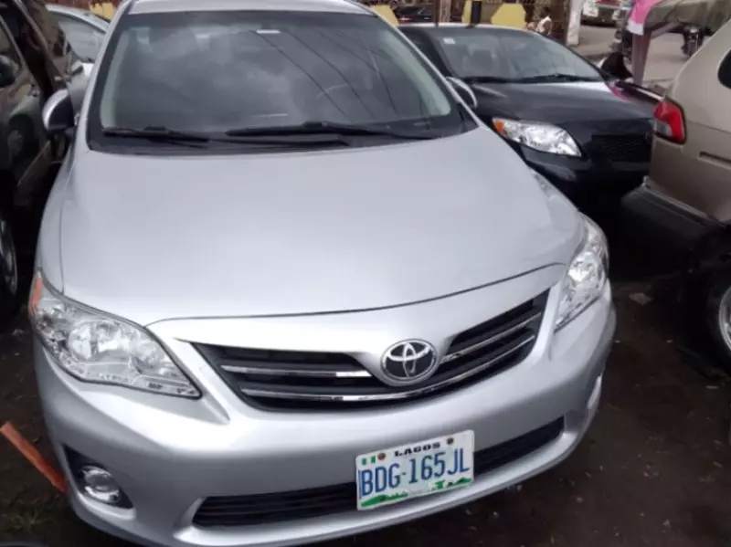 TOYOTA Corolla   - 2010