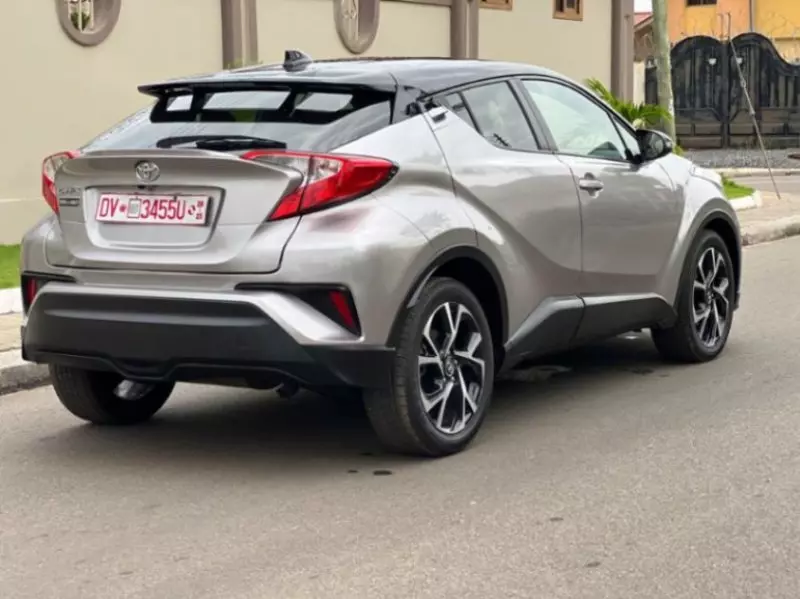 TOYOTA CH-R   - 2018