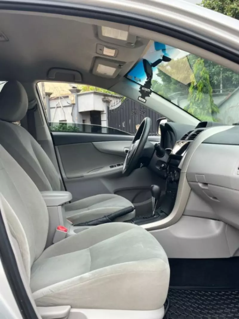 TOYOTA Corolla   - 2013