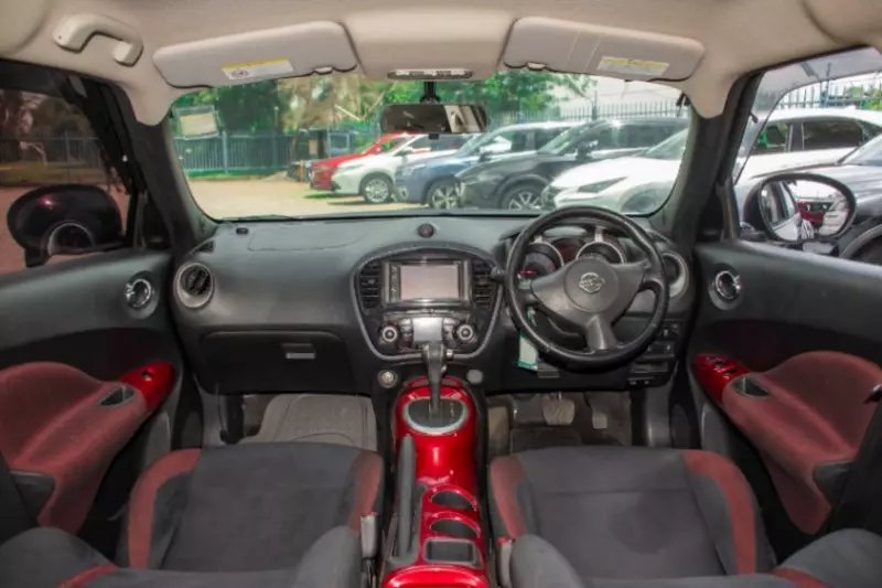 Nissan Juke   - 2015