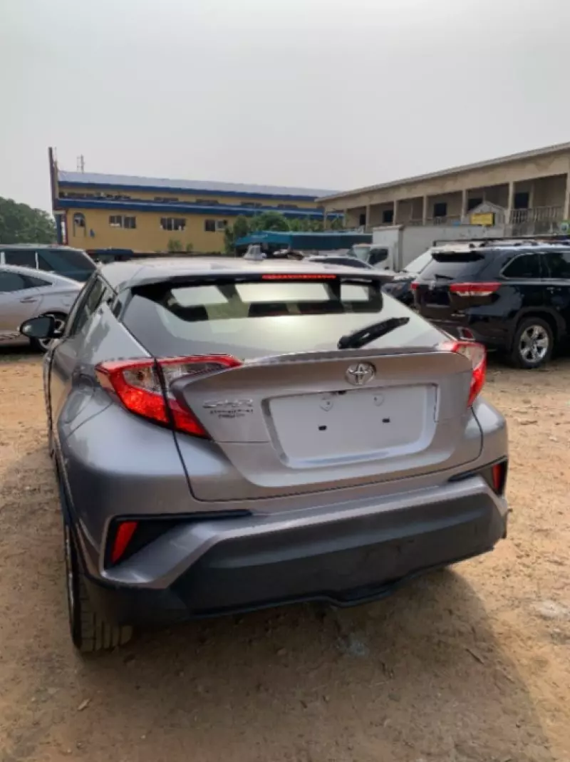 Toyota C-HR   - 2019