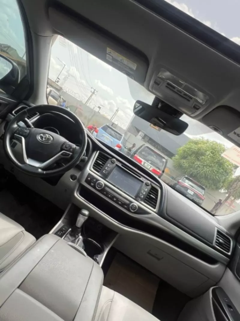 Toyota Highlander - 2018