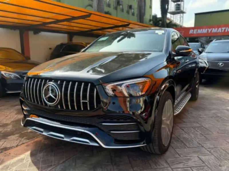 Mercedes-Benz GLE-Class   - 2022
