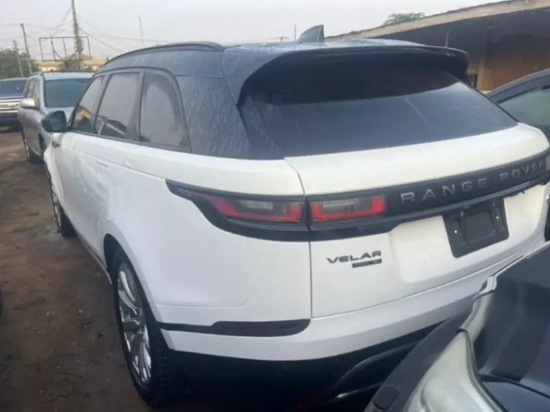 Land Rover Range Rover Velar   - 2018