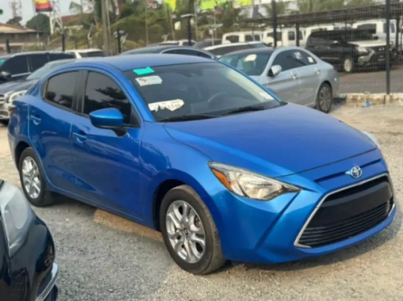 TOYOTA Yaris iA   - 2018