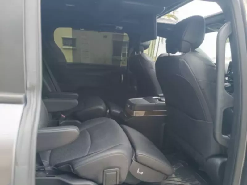Toyota Sienna   - 2025