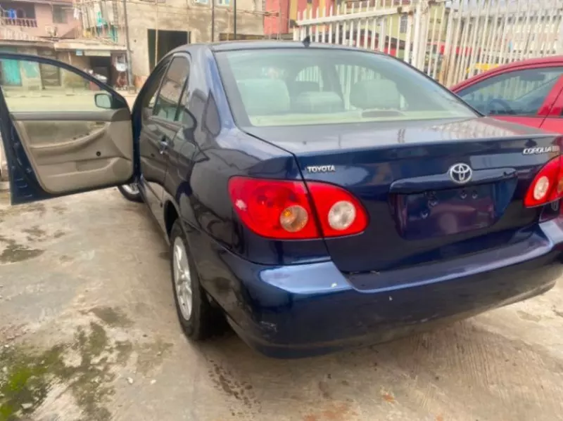 TOYOTA Corolla - 2008