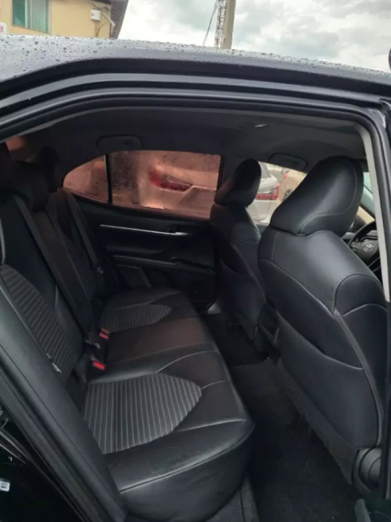 TOYOTA Camry   - 2019
