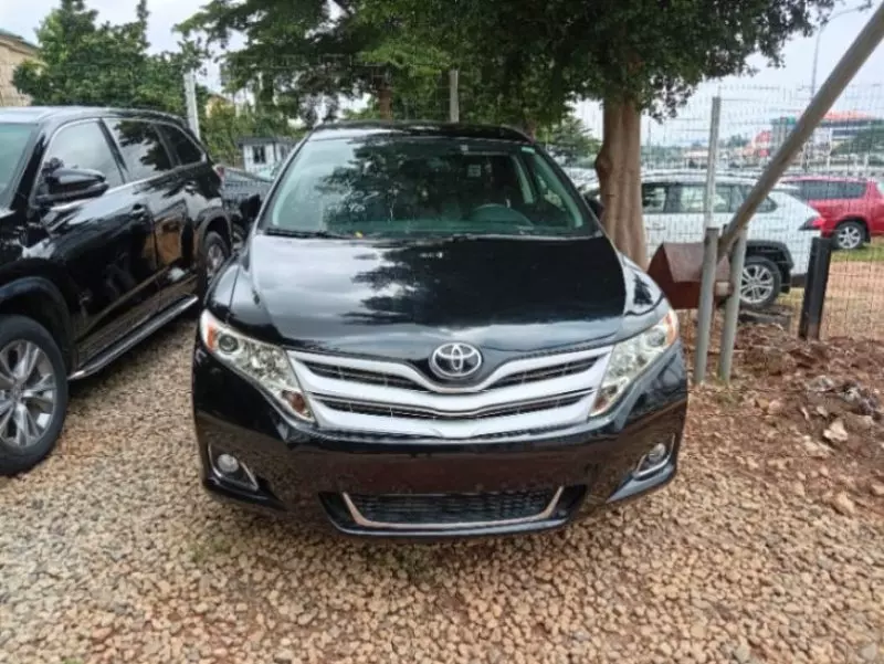 TOYOTA Venza - 2016