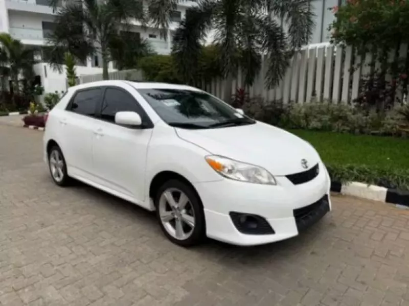 Toyota Matrix   - 2010