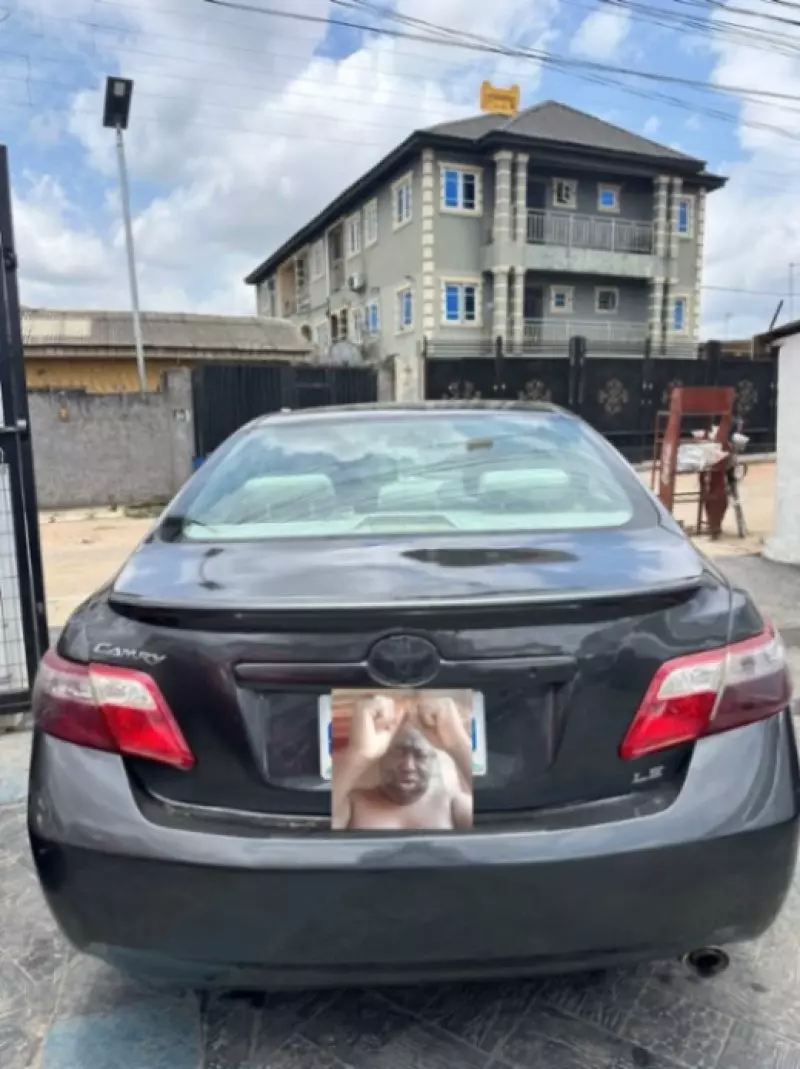 TOYOTA Camry   - 2009