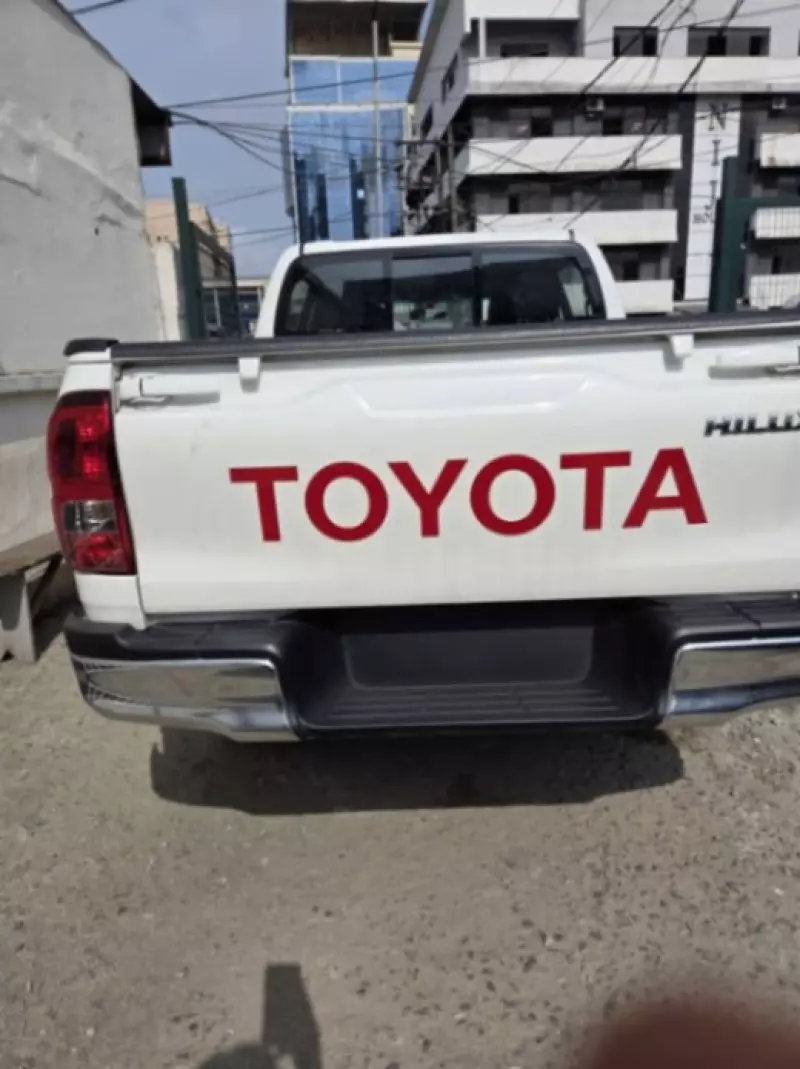 Toyota Hilux   - 2024