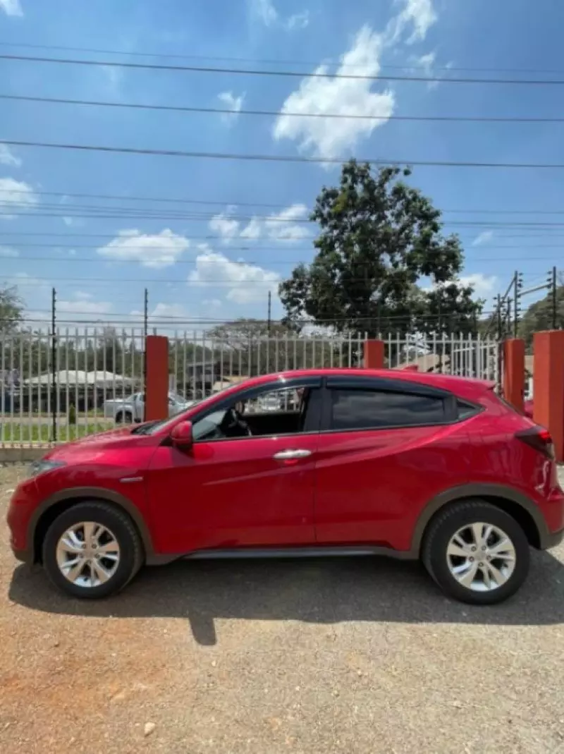 Honda Vezel    - 2018