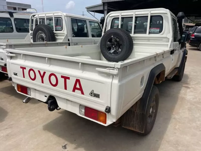 TOYOTA Land Cruiser Trooper   - 2026