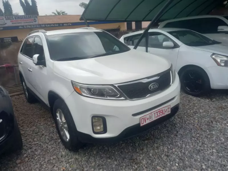 KIA Sorento   - 2015