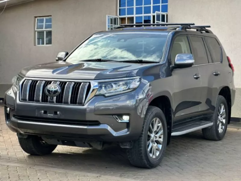 Toyota Landcruiser Prado   - 2019