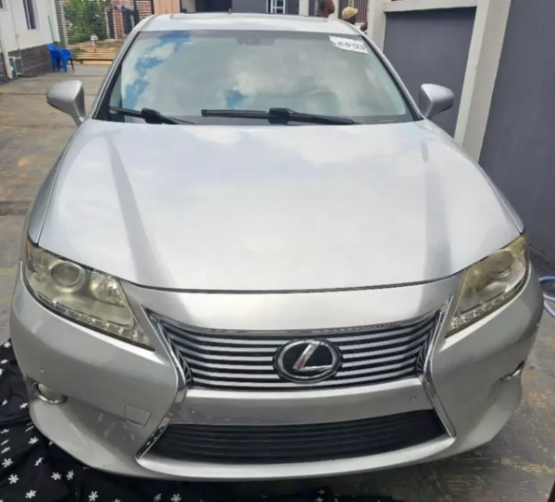 Lexus ES 350   - 2014