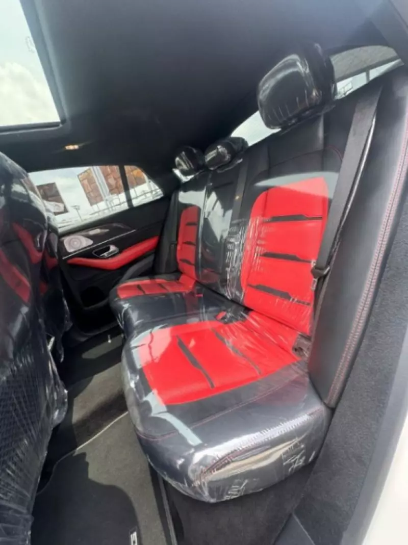 Mercedes-Benz GLE 53 AMG   - 2021