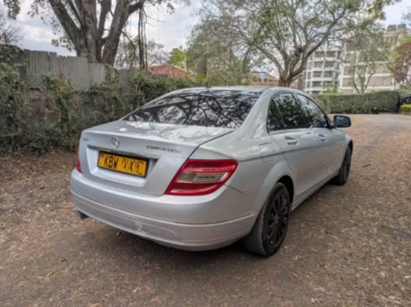 Mercedes-Benz C 200   - 2007