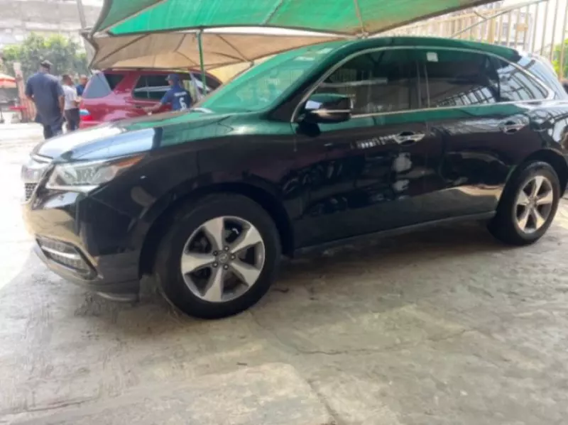 Acura MDX   - 2015