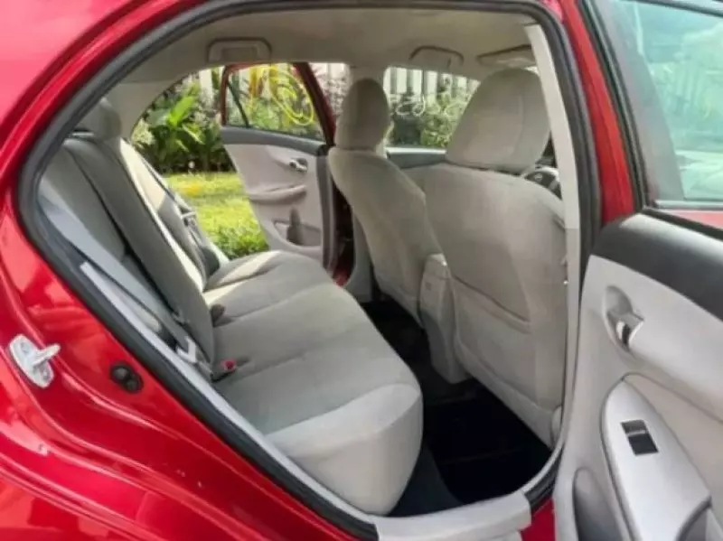 TOYOTA Corolla   - 2012