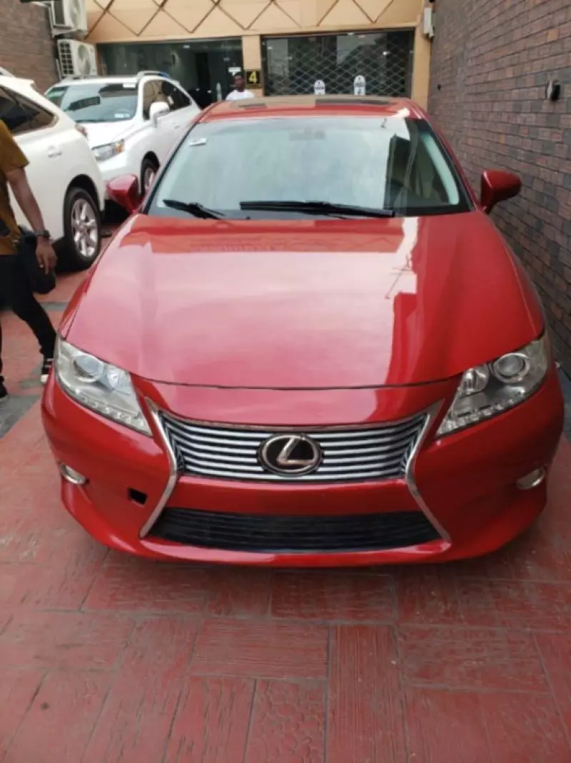 Lexus ES 350   - 2015