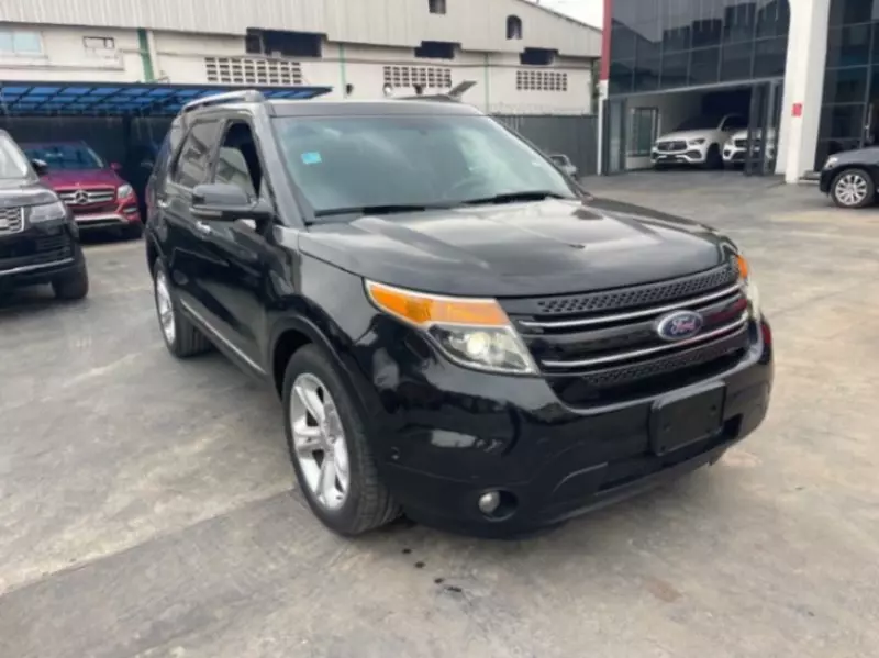 Ford Explorer XLT 3.5L   - 2011