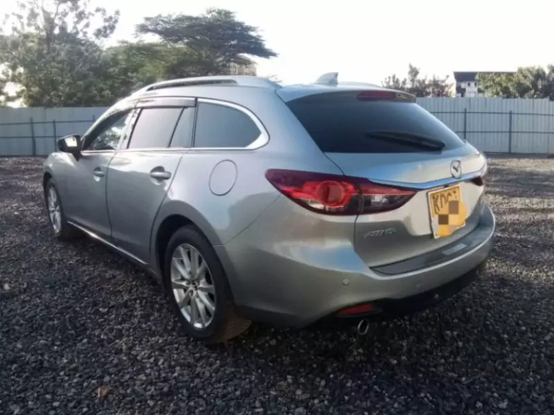 Mazda Atenza    - 2014