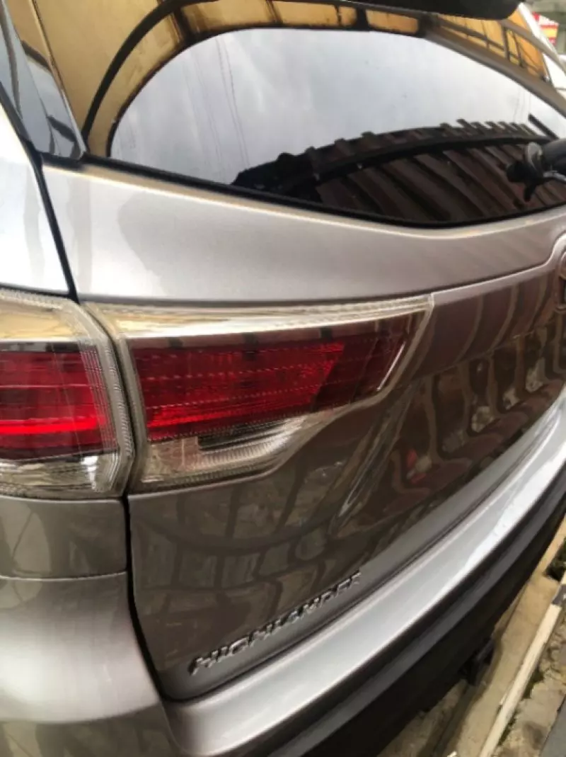 Toyota Highlander   - 2016