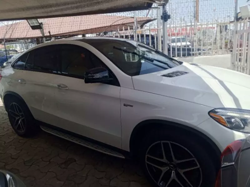 Mercedes-Benz GLE-Class   - 2019
