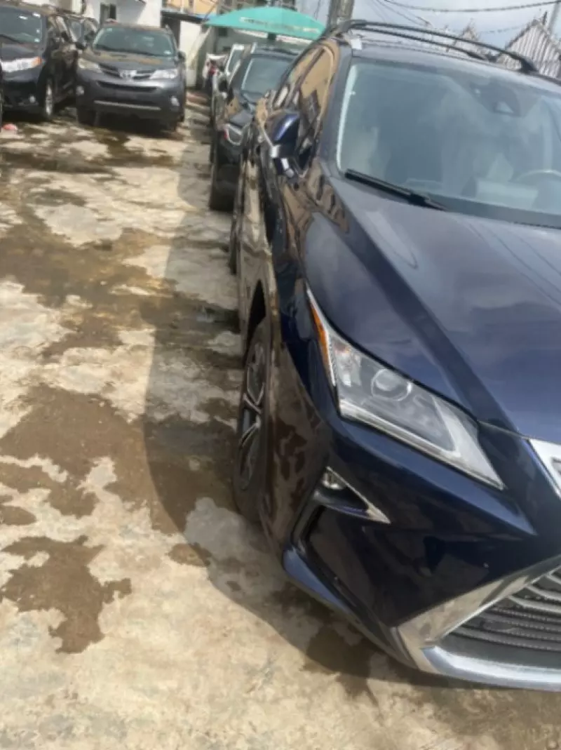 Lexus RX   - 2016