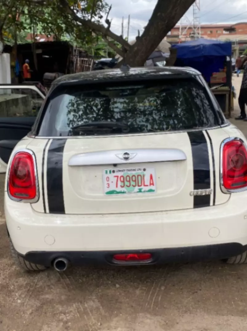 MINI Cooper   - 2017