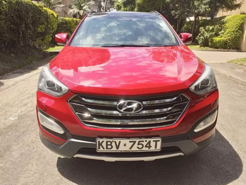 Hyundai Santa Fe   - 2014
