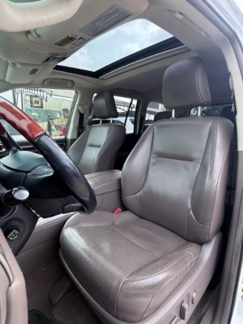 Lexus GX 460   - 2012