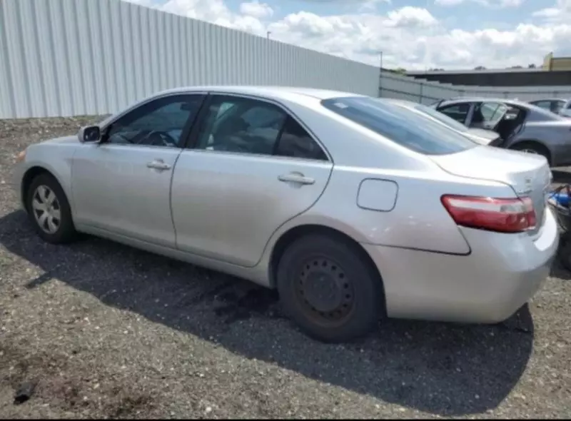 TOYOTA Camry - 2009