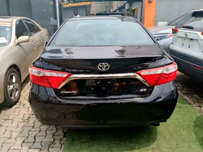 Toyota Camry   - 2017