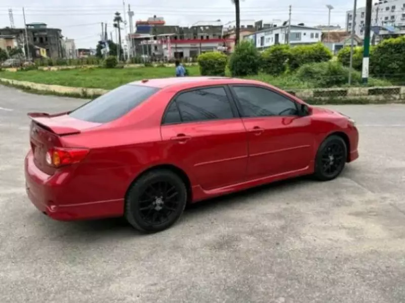 TOYOTA Corolla Sport - 2010
