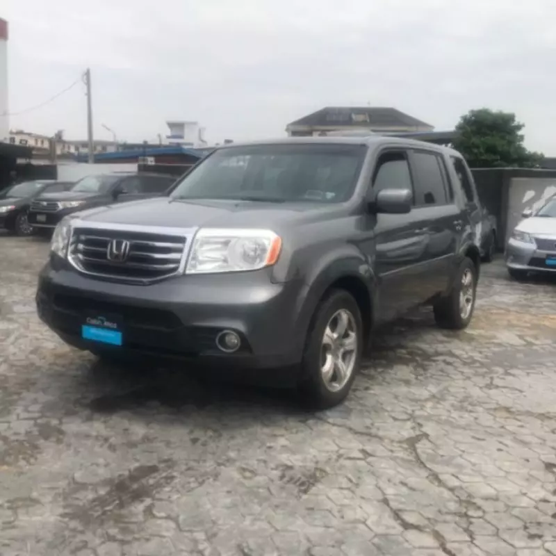 Honda Pilot   - 2012
